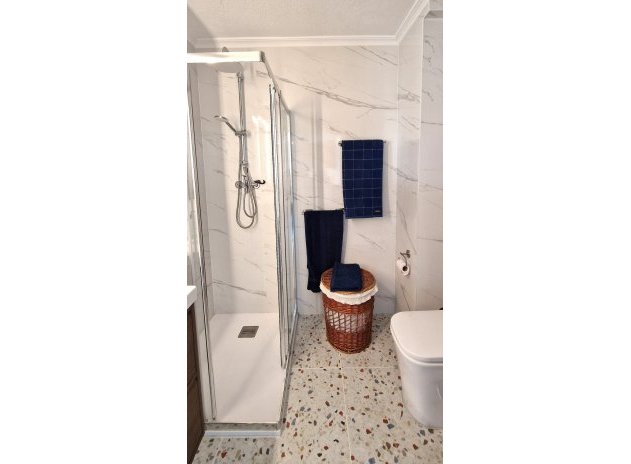 Resale - Apartment / Flat * - Torrevieja *