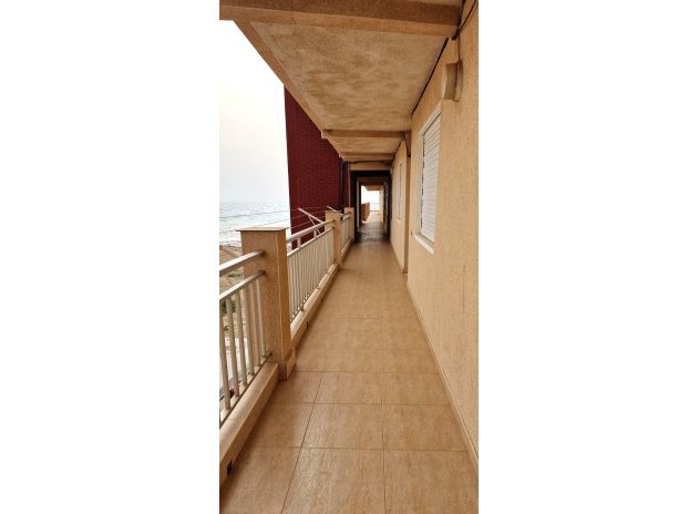 Resale - Apartment / Flat * - Torrevieja *