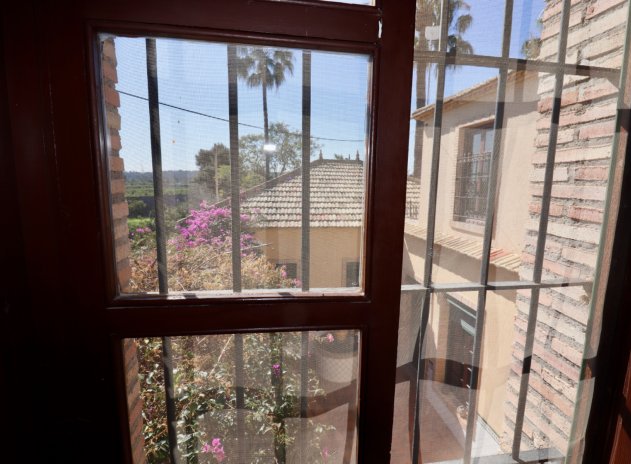 Resale - Finca / Country Property *  - Rojales * - Heredades