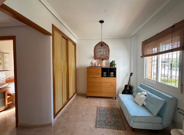 Wiederverkauf - Villa - Guardamar del Segura - El Raso