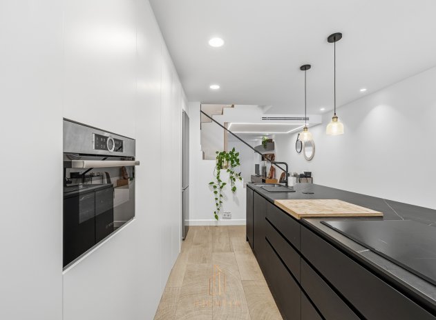 Resale - Finca / Country Property *  - Santa Pola * - Santa Pola