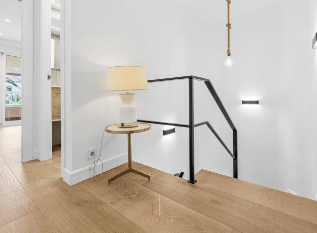 Resale - Finca / Country Property *  - Santa Pola * - Santa Pola