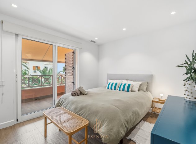 Resale - Finca / Country Property *  - Santa Pola * - Santa Pola