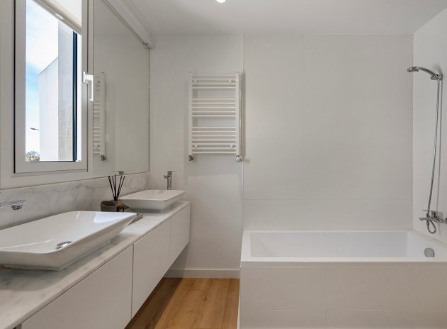 Herverkoop - Villa - El Campello