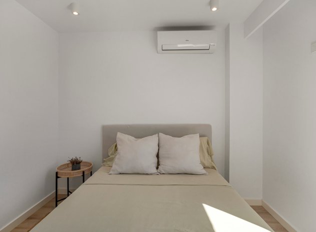 Herverkoop - Villa - El Campello