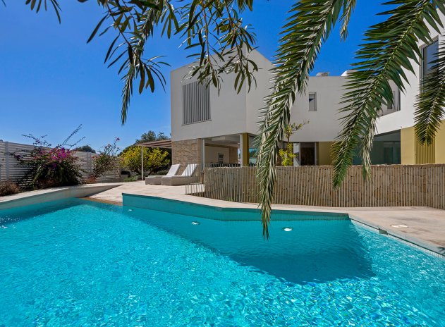 Herverkoop - Villa - El Campello