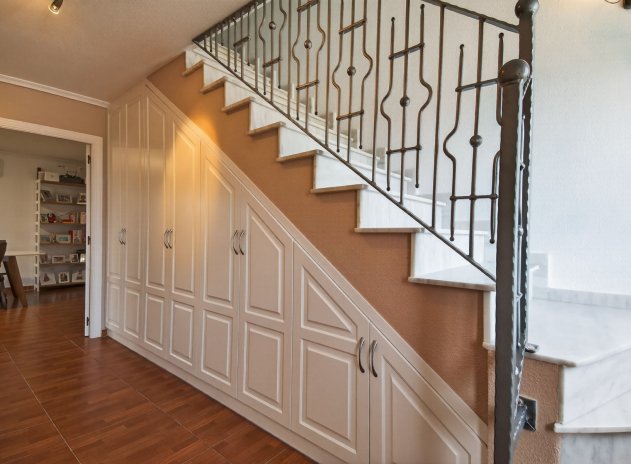 Herverkoop - Finca / Plattelands Woning - Crevillente