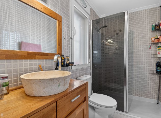 Herverkoop - Finca / Plattelands Woning - Crevillente