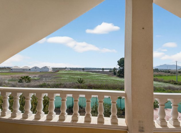 Herverkoop - Finca / Plattelands Woning - Crevillente