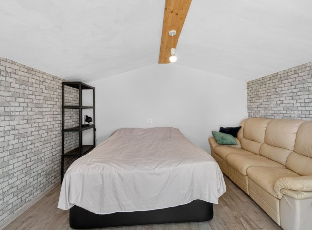 Herverkoop - Finca / Plattelands Woning - Crevillente