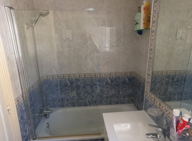 Reventa - Apartamento / Piso - Algorfa