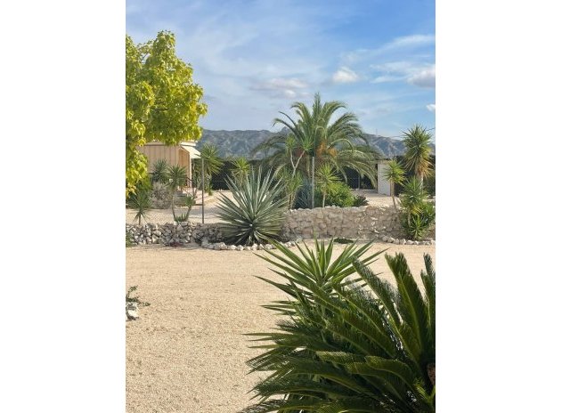 Herverkoop - Finca / Plattelands Woning - Abanilla