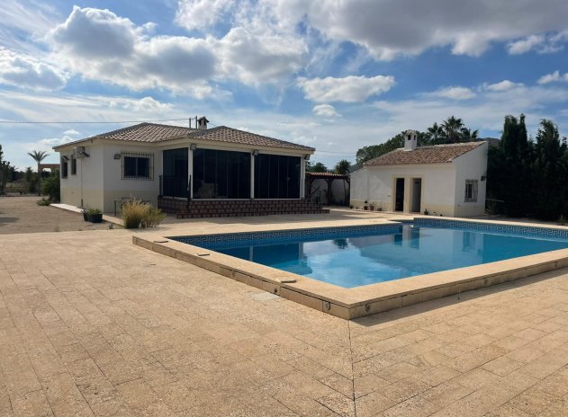 Herverkoop - Finca / Plattelands Woning - Abanilla