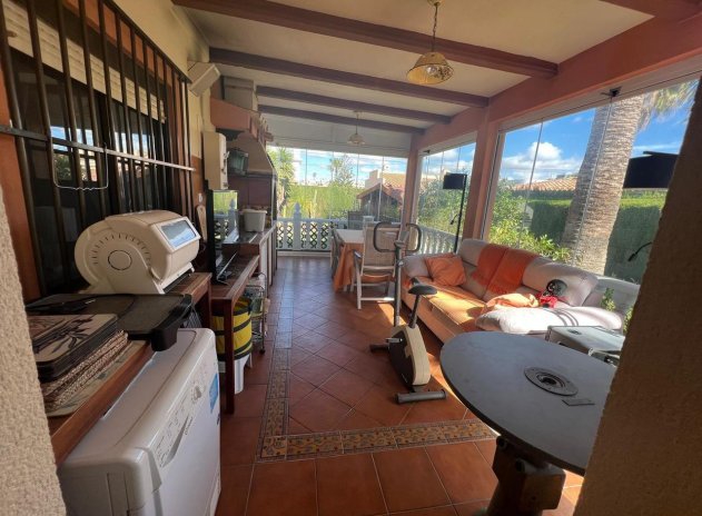 Herverkoop - Villa - Cabo Roig