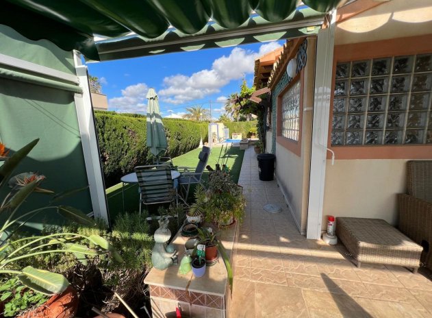 Herverkoop - Villa - Cabo Roig