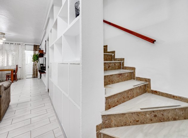 Herverkoop - Rijwoning - Torrevieja