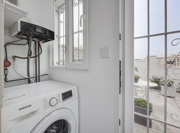 Herverkoop - Rijwoning - Torrevieja