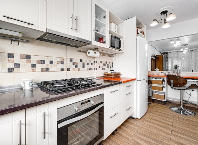 Reventa - Casa adosada - Torrevieja