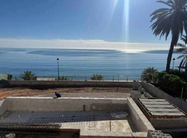 Obra nueva - Villa - Punta Prima