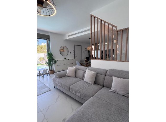 Reventa - Villa - Villamartin - PAU 8
