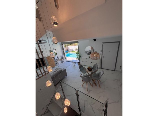 Reventa - Villa - Villamartin - PAU 8