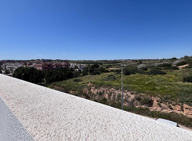 Reventa - Villa - Villamartin - PAU 8