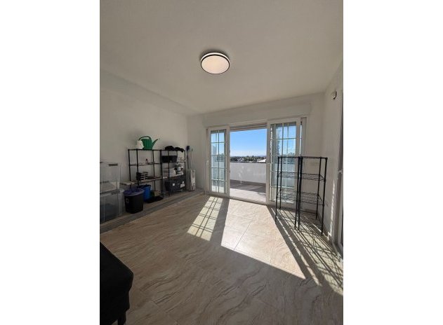 Reventa - Apartamento / Piso - Orihuela Costa - Los Dolses