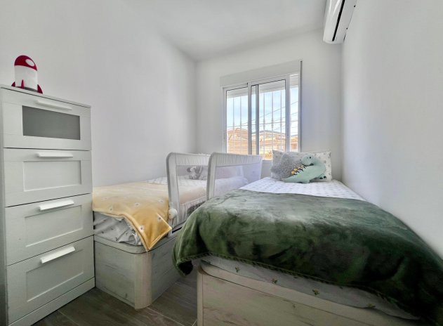 Reventa - Villa - San Miguel de Salinas - Las Filipinas