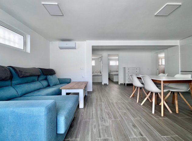 Reventa - Villa - San Miguel de Salinas - Las Filipinas