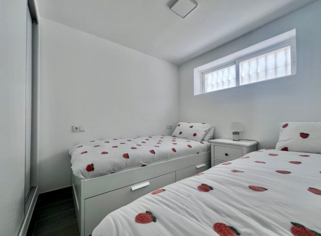 Reventa - Villa - San Miguel de Salinas - Las Filipinas