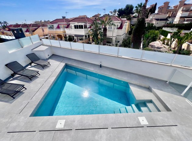 Reventa - Villa - San Miguel de Salinas - Las Filipinas