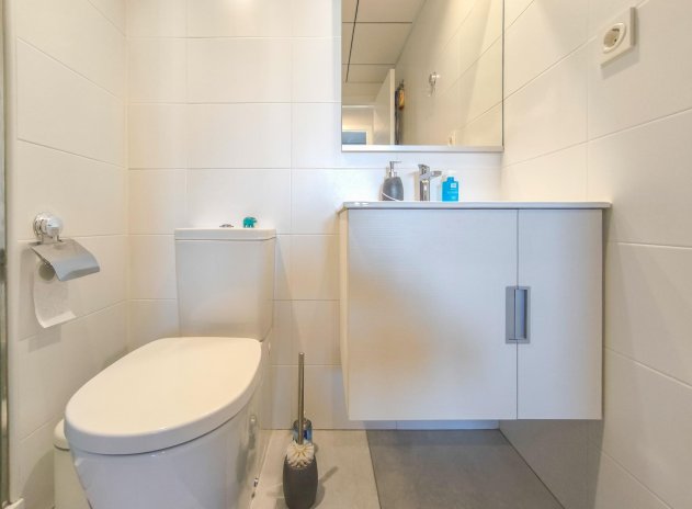 Reventa - Apartamento / Piso - Pilar de la Horadada - Mil Palmeras