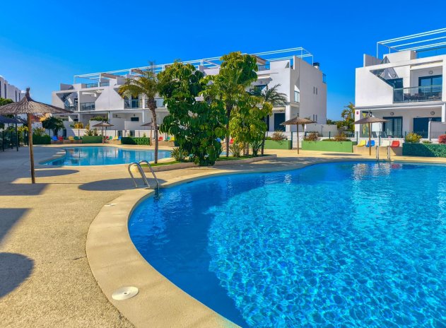 Reventa - Apartamento / Piso - Pilar de la Horadada - Mil Palmeras