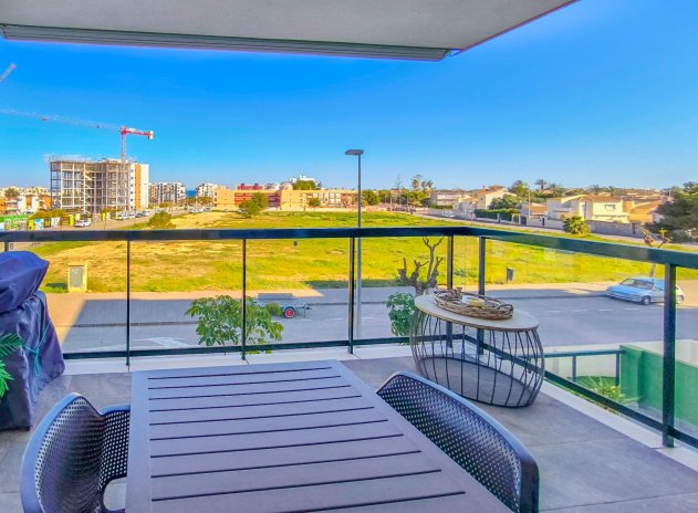 Reventa - Apartamento / Piso - Pilar de la Horadada - Mil Palmeras