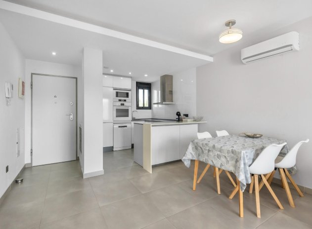 Reventa - Apartamento / Piso - Torrevieja - Los Balcones