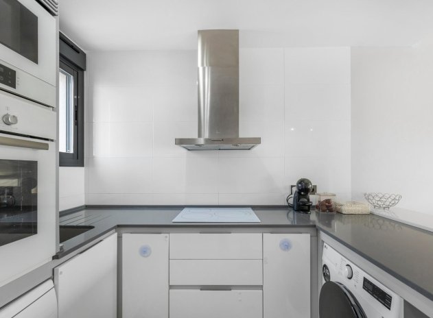 Reventa - Apartamento / Piso - Torrevieja - Los Balcones