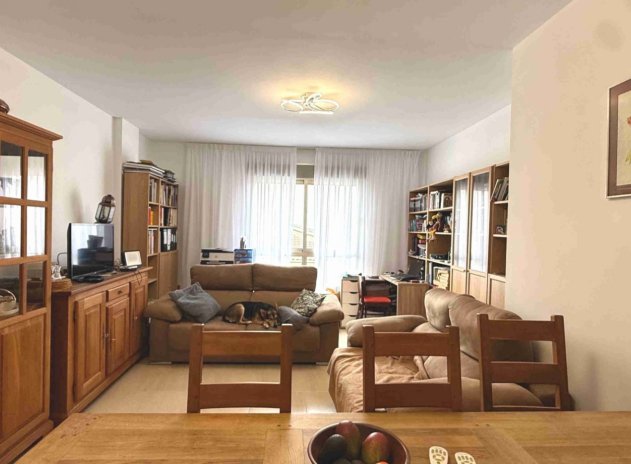 Resale - Apartment / Flat * - San Miguel de Salinas *