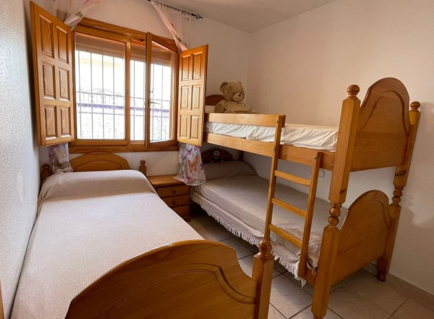 Reventa - Casa adosada - Pilar de la Horadada - Torre de la Horadada