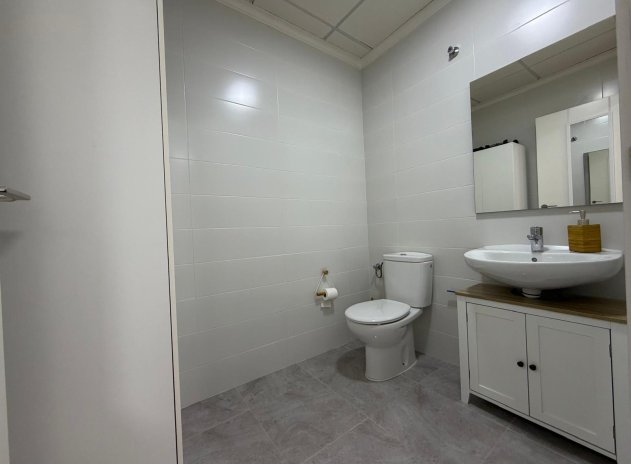 Reventa - Comercial - Orihuela Costa - La Zenia