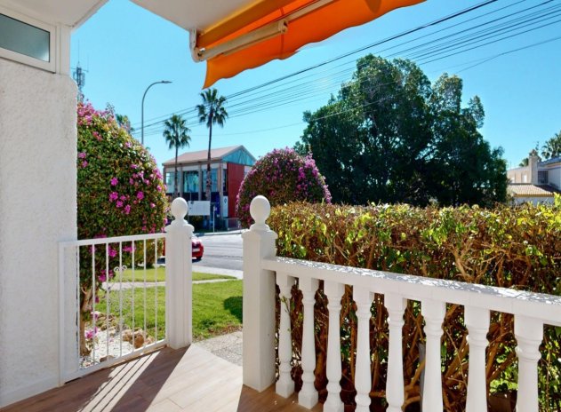 Reventa - Apartamento / Piso - Orihuela Costa - Villamartín