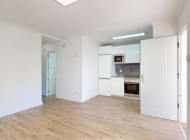 Reventa - Apartamento / Piso - Orihuela Costa - Villamartín