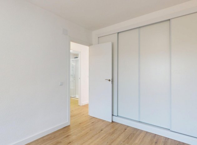 Reventa - Apartamento / Piso - Orihuela Costa - Villamartín