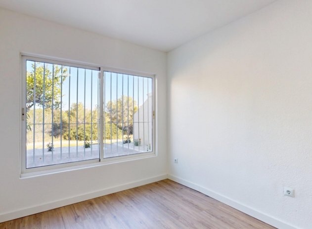 Reventa - Apartamento / Piso - Orihuela Costa - Villamartín