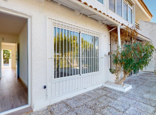 Reventa - Apartamento / Piso - Orihuela Costa - Villamartín