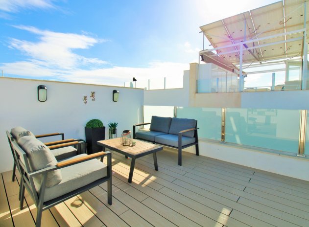 Reventa - Casa adosada - Villamartin - Villamartín