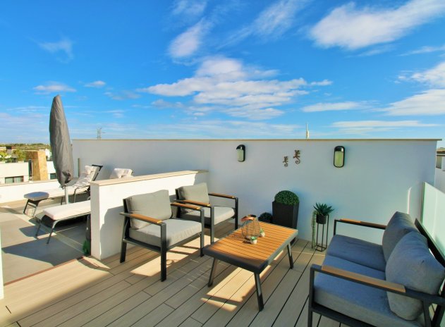 Reventa - Casa adosada - Villamartin - Villamartín