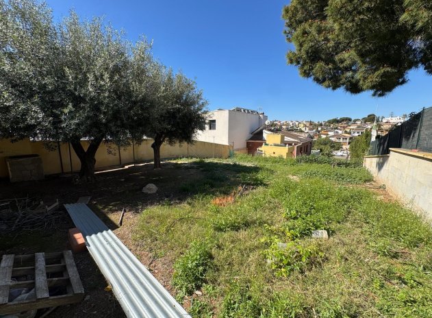 Reventa - Villa - Torrevieja - Los Balcones