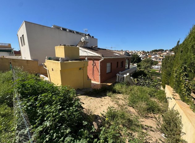 Reventa - Villa - Torrevieja - Los Balcones