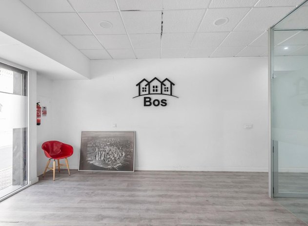 Reventa - Comercial - Torrevieja - La Mata