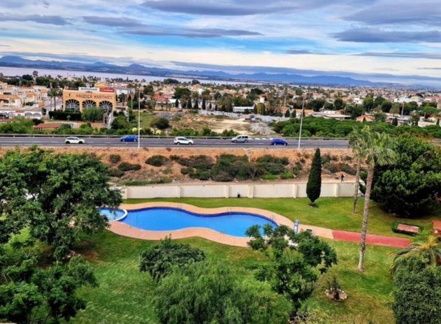 Herverkoop - Appartement - Torrevieja - Parque de las Naciones